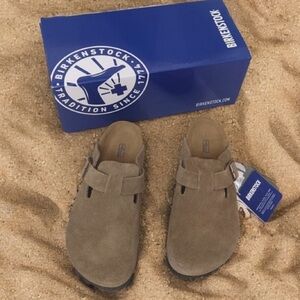 Birkenstock Boston taupe suede mule clogs